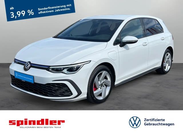 Volkswagen Golf GTE VIII GTE 1.4 eHybrid DSG / Navi, LED+, RFK 2022 Hybride / Benzine