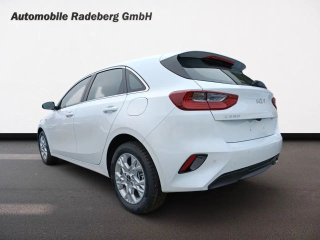 Kia Ceed / cee'd