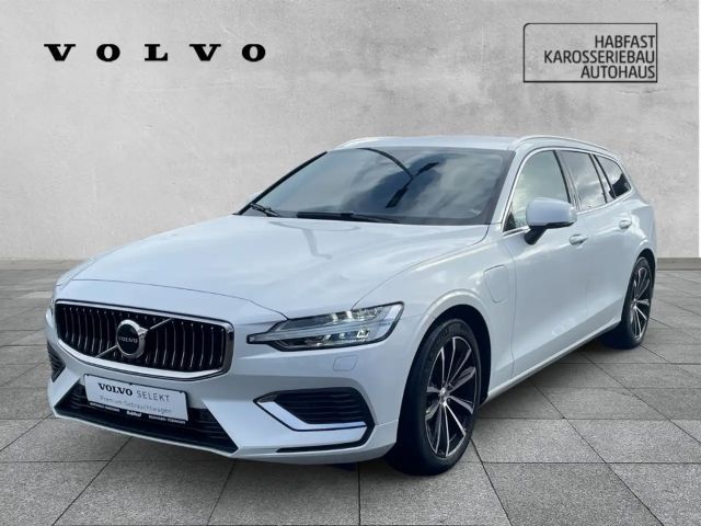 Volvo V60 Core Recharge Plug-In Hybrid AWD StandHZG AHK Digi 2023 Hybride / Benzine
