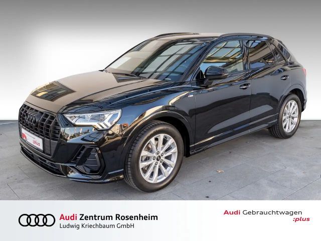 Audi Q3 S line 35 TFSI S tr.(AHK, RFK, ASI, sound, ACC) 2025 Benzine