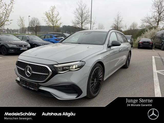 Mercedes-Benz E 300 E 300 T de 4M AMG Night 20" Superscreen AHK 360° 2025 Hybride / Diesel