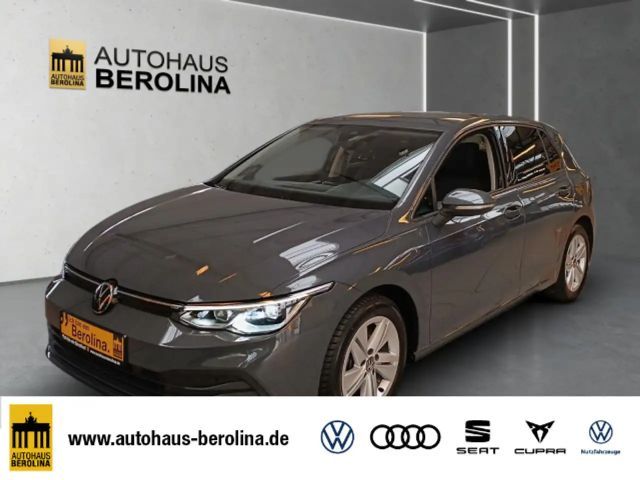 Volkswagen Golf VIII 1.5 TSI Life *StdHz*ACC*AHK*LED+*SHZ* 2023 Benzine