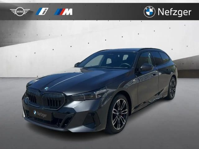 BMW 540 d xDrive Touring M Sport StandHZG AHK HUD B&W 2024 Diesel