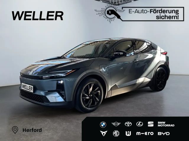 Toyota C-HR+