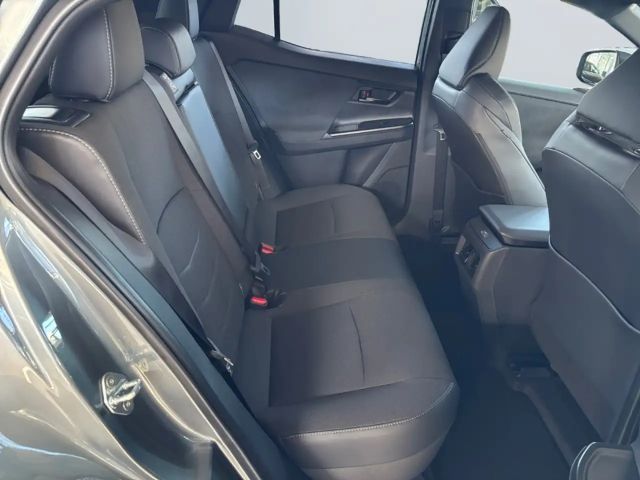 Toyota C-HR+