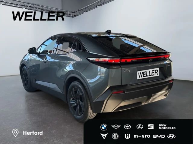 Toyota C-HR+
