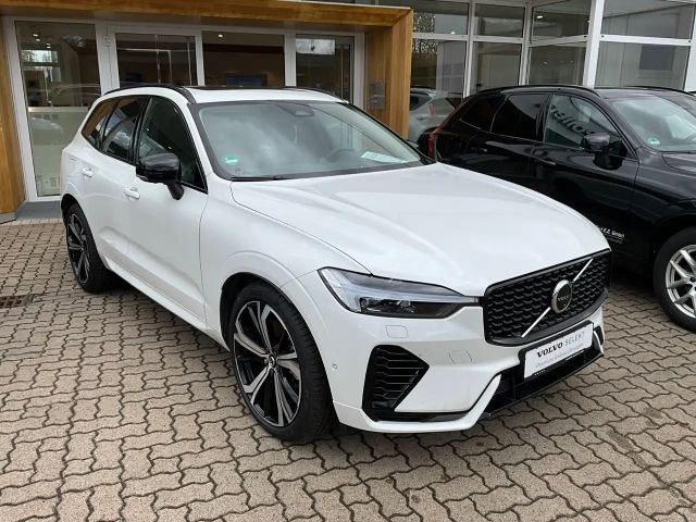 Volvo XC60 T8 Ultra Dark Recharge Plug-In Hybrid AWD 2025 Hybride / Benzine