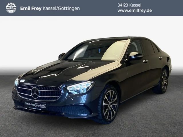 Mercedes-Benz E 300 E-Klasse 2022 Hybride / Diesel
