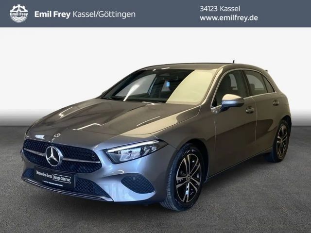Mercedes-Benz A 180 A-Klasse 2025 Benzine