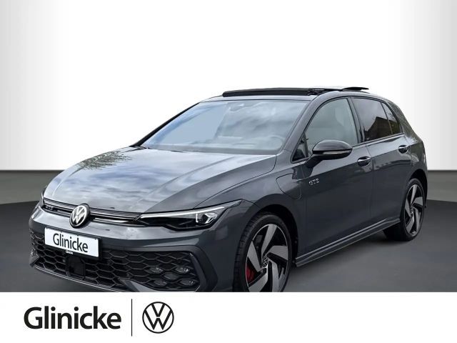 Volkswagen Golf GTE VIII GTE 1.5 eHybrid DSG, AHK, HEAD-UP, PAN 2025 Hybride / Benzine