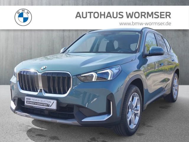 BMW X1 sDrive20i Head-Up HK HiFi DAB LED Pano.Dach 2025 Benzine