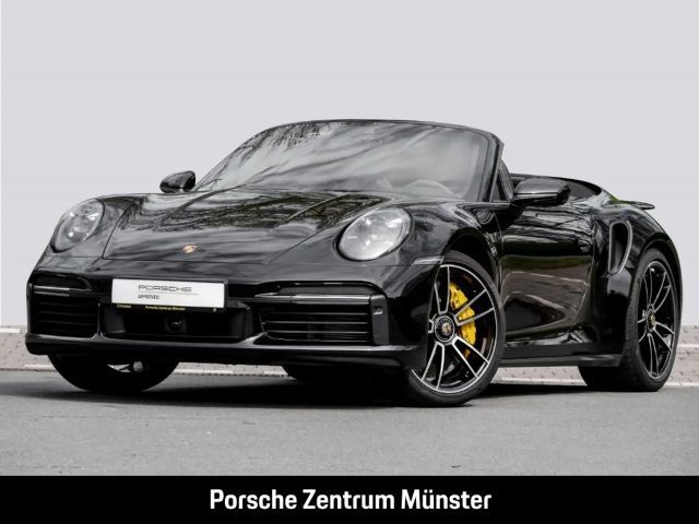 Porsche 992 911 Turbo S Cabrio Liftsystem VA InnoDrive 2023 Benzine