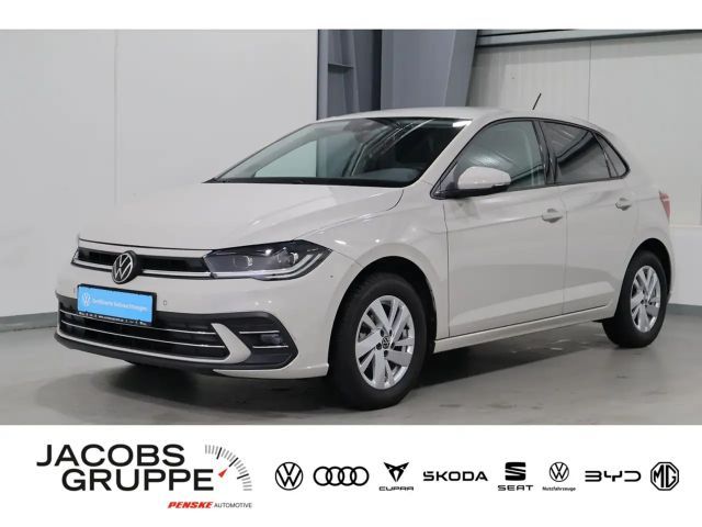Volkswagen Polo VI Style Navi*Matrix*PDC* SHZ 2024 Benzine