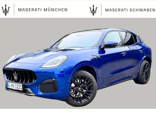 Maserati Grecale MODENA / Skyhook/ HUD/Pano/Garantie 2025 Hybride / Benzine