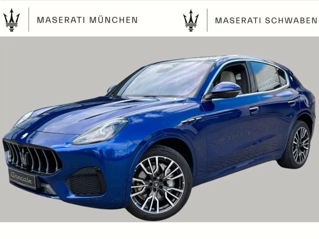 Maserati Grecale / Head-Up/ Panoramadach/ TOP 2023 Hybride / Benzine