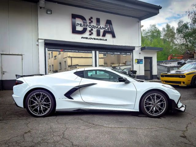 Corvette C8