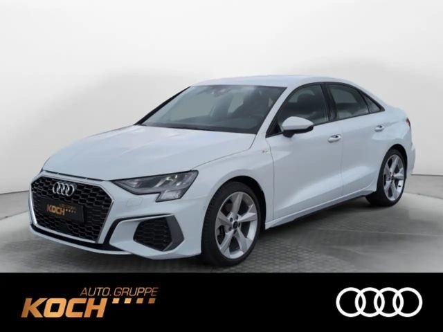 Audi A3 2023 Benzine