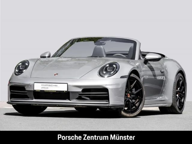Porsche 992 911 Carrera Cabriolet Sportabgas LED-Matrix 2024 Benzine