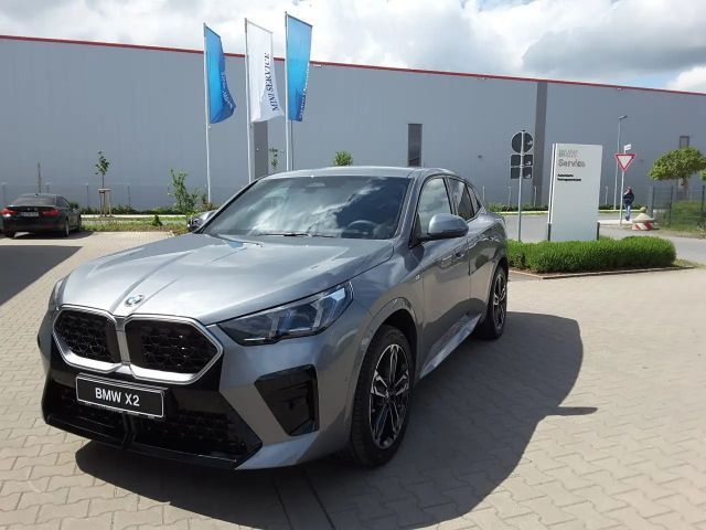 BMW X2 20i, sDrive,M Sport,HUD,DAB,LRH,LED,ALU,Klima 2025 Benzine