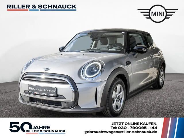 MINI Cooper Essential Trim LED+NAVI+KAMERA+KEYLESS 2023 Benzine