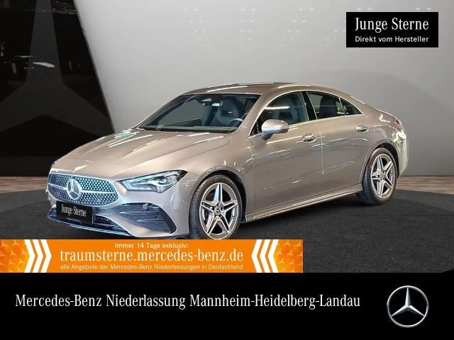 Mercedes-Benz CLA 180 AMG+LED+KAMERA+KEYLESS+7G 2025 Benzine