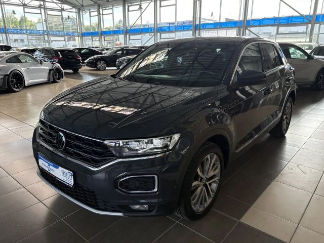Volkswagen T-Roc Active R.Cam Navi ACC SHZ LED 2021 Benzine