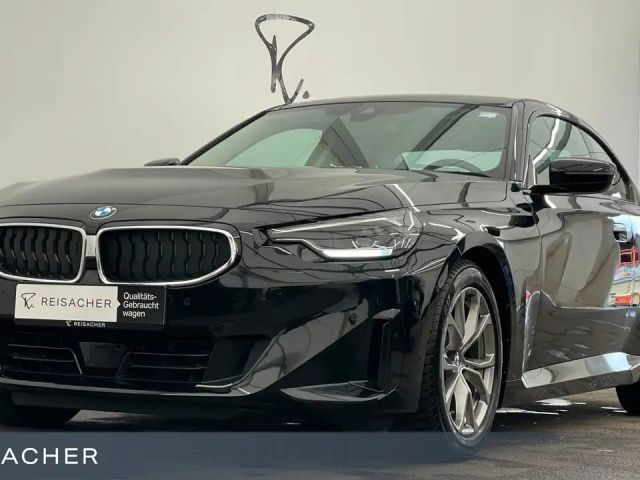 BMW 220 i A Coupé  LC+ RFK PDC KlimaA DAB SHZ 17"LM 2023 Benzine