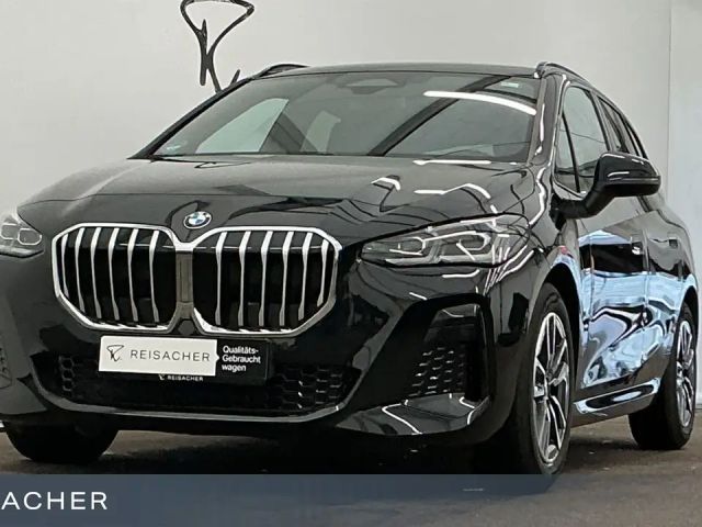 BMW 220 220i A Active Tourer M-Sport AHK RFK PDC LED 17" 2025 Benzine
