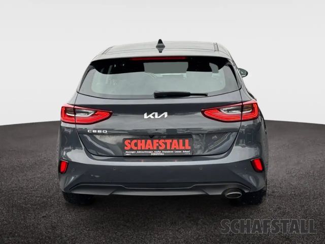 Kia Ceed / cee'd