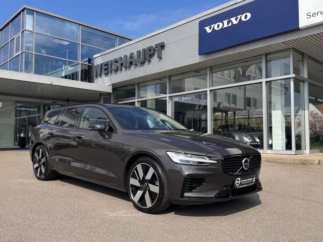 Volvo V60 T8*Plus Dark*AWD*Pano*ACC*BLIS*NP 75.840* 2025 Hybride / Benzine