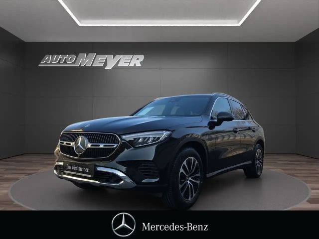 Mercedes-Benz GLC 200 4M AVANTGARDE EDITION+AHK+DISTR+360°+TOT 2025 Benzine