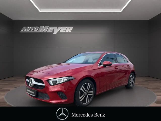 Mercedes-Benz A 180 PROGRESSIV+LED+KAMERA+7G+MBUX HIGH+DAB+SHZ 2022 Benzine