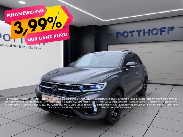Volkswagen T-Roc 2.0 TSI DSG 4M R PANO IQ.LIGHT AHK NAVI 2024 Benzine