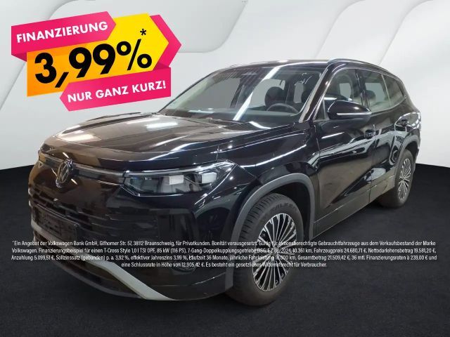 Volkswagen Tayron 1.5 eTSI DSG LIFE AHK NAVI IQ.LIGHT KAMER 2025 Benzine
