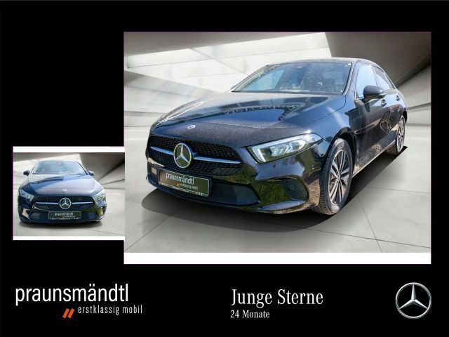 Mercedes-Benz A 250 e Limousine Progressive Night Kamera + LED 2022 Hybride / Benzine