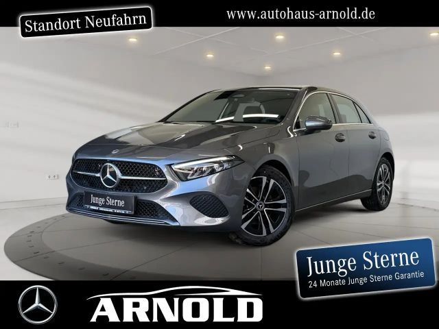 Mercedes-Benz A 180 A 180 Progressive Navi LED Kamera Lenkradhzg. ! BC 2025 Benzine