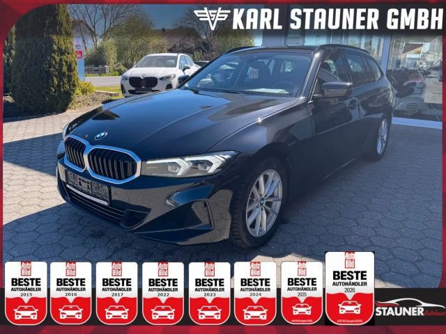 BMW 320 d Touring xDrive PDC KLIMAAUTOMATIK LED 2023 Diesel