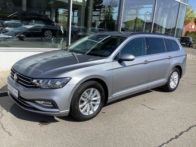 Volkswagen Passat Variant 2.0 TDI DSG Business/RFK/ACC/AHK 2022 Diesel