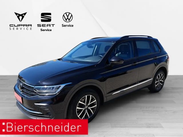 Volkswagen Tiguan 1.5 TSI DSG Life LED PANO NAVI 17 ACC DAB 2023 Benzine