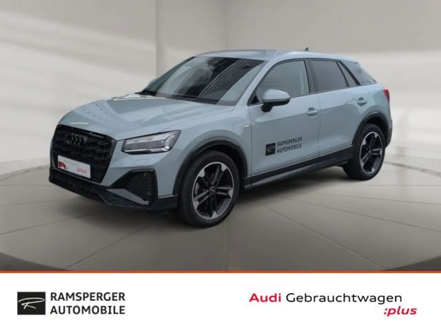 Audi Q2 S line 35 TFSI Matrix ACC Kamera Navi 2025 Benzine