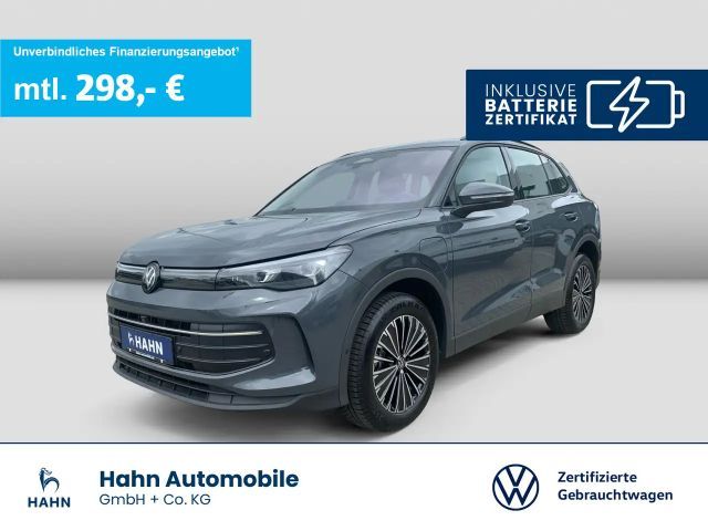 Volkswagen Tiguan 1.5TSIe DSG Life Matrix AHK 360° DCC HUD 2025 Hybride / Benzine