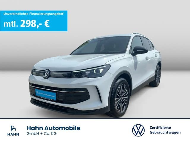 Volkswagen Tiguan 1.5 eTSI DSG Goal AHK 360° Navi Matrix 2025 Benzine