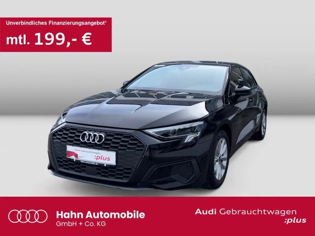 Audi A3 Fahrschule 30TFSI Virtual LED Cam S 2023 Benzine