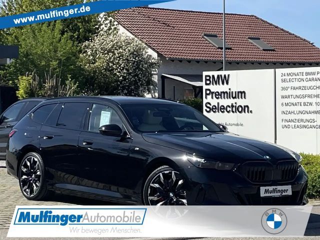 BMW 550 e T.xDr.M Sport Pro IntAktivL.PanoD.AHK 21"P+ 2025 Hybride / Benzine