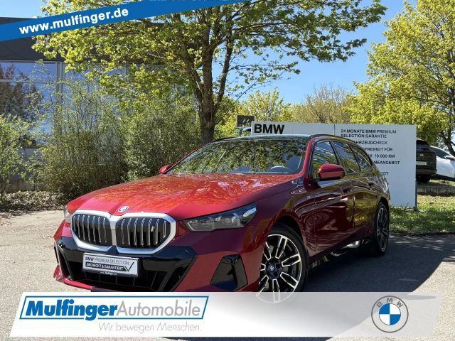 BMW i5 e40 T.M Sport PanoD.AutoBahnAss.IntAktLenk. HUD 2025 Elektrisch