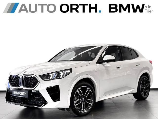 BMW X2 sDrive20i M-SPORT WIDESCREEN DR.ASS RFK A.LED 2024 Benzine