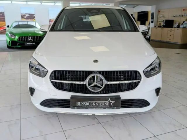 Mercedes-Benz B 200 B 200 Progressive/AHK/Navi/Autom./Sitzhzg. Klima 2025 Benzine