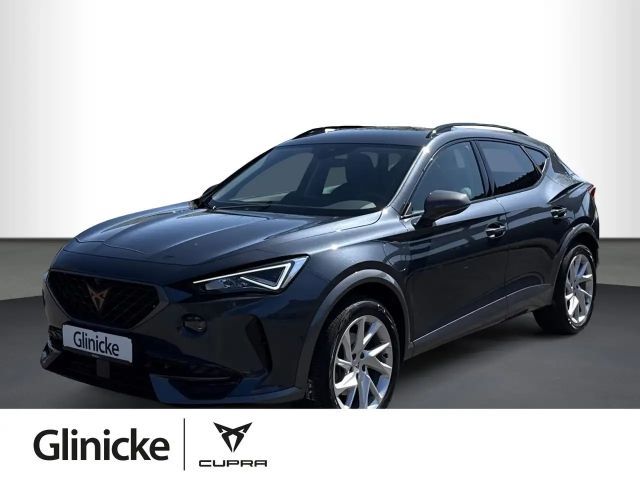 Cupra Formentor 1.4 e-HYBRID DSG, FULL LINK, NAVI, SHZ 2022 Hybride / Benzine