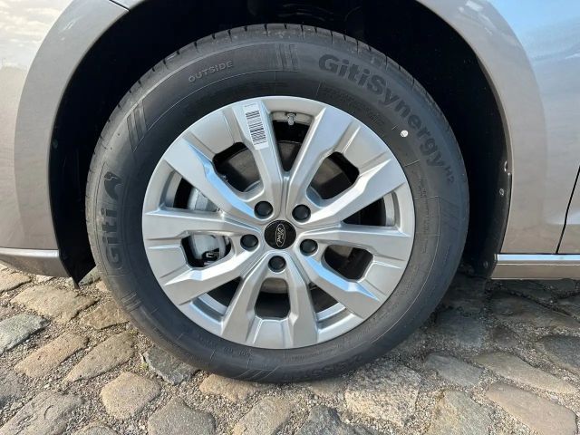 Ford Grand Tourneo