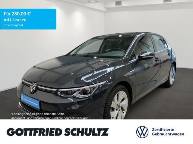 Volkswagen Golf VIII STYLE eTSI DSG EINPARKHILFE SITZHEIZUNG CARPL 2024 Benzine